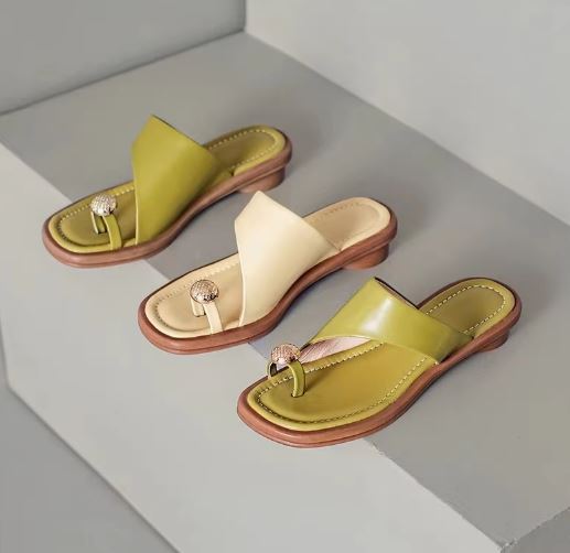 Serene Loop Sandals