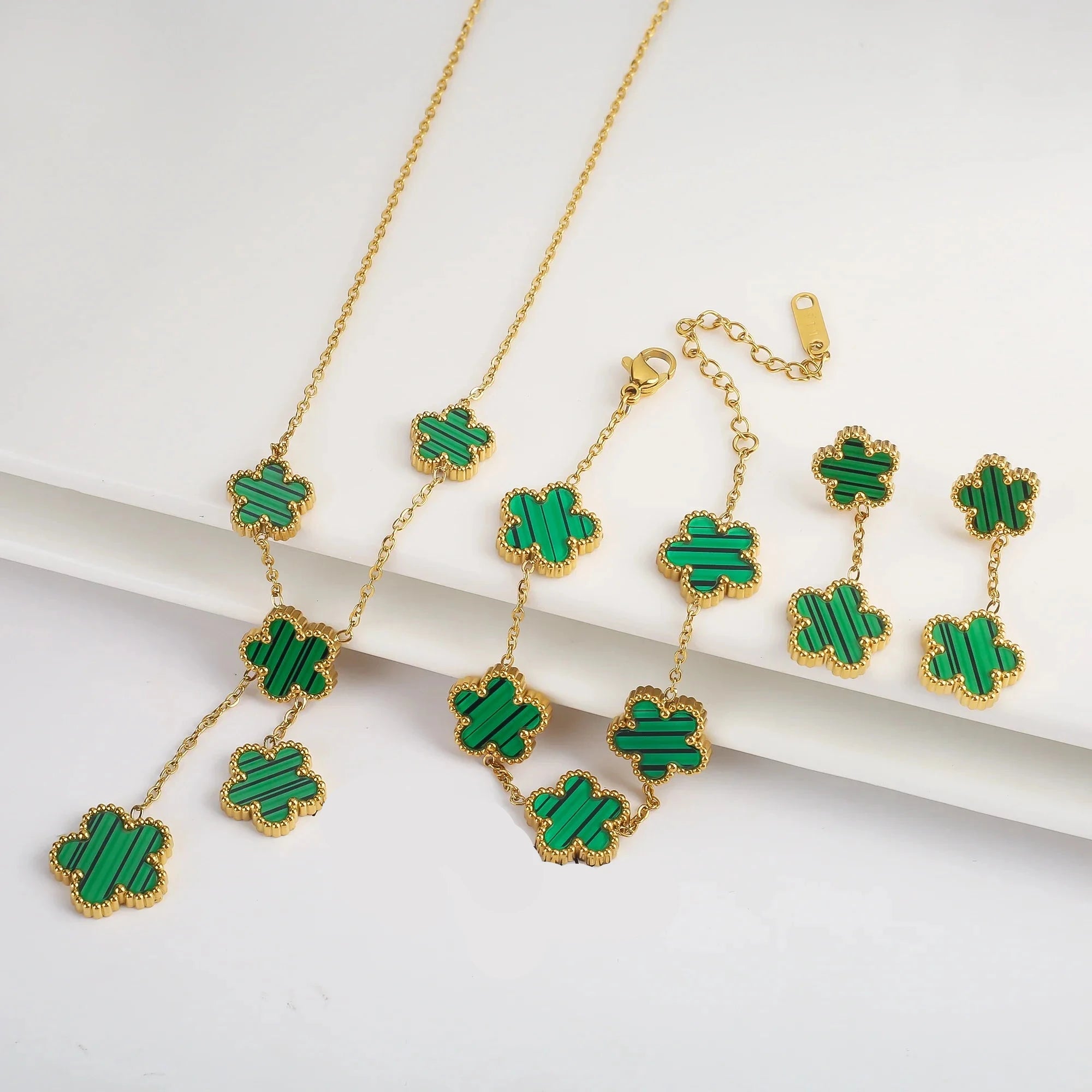 Clover Charm Jewelry Set