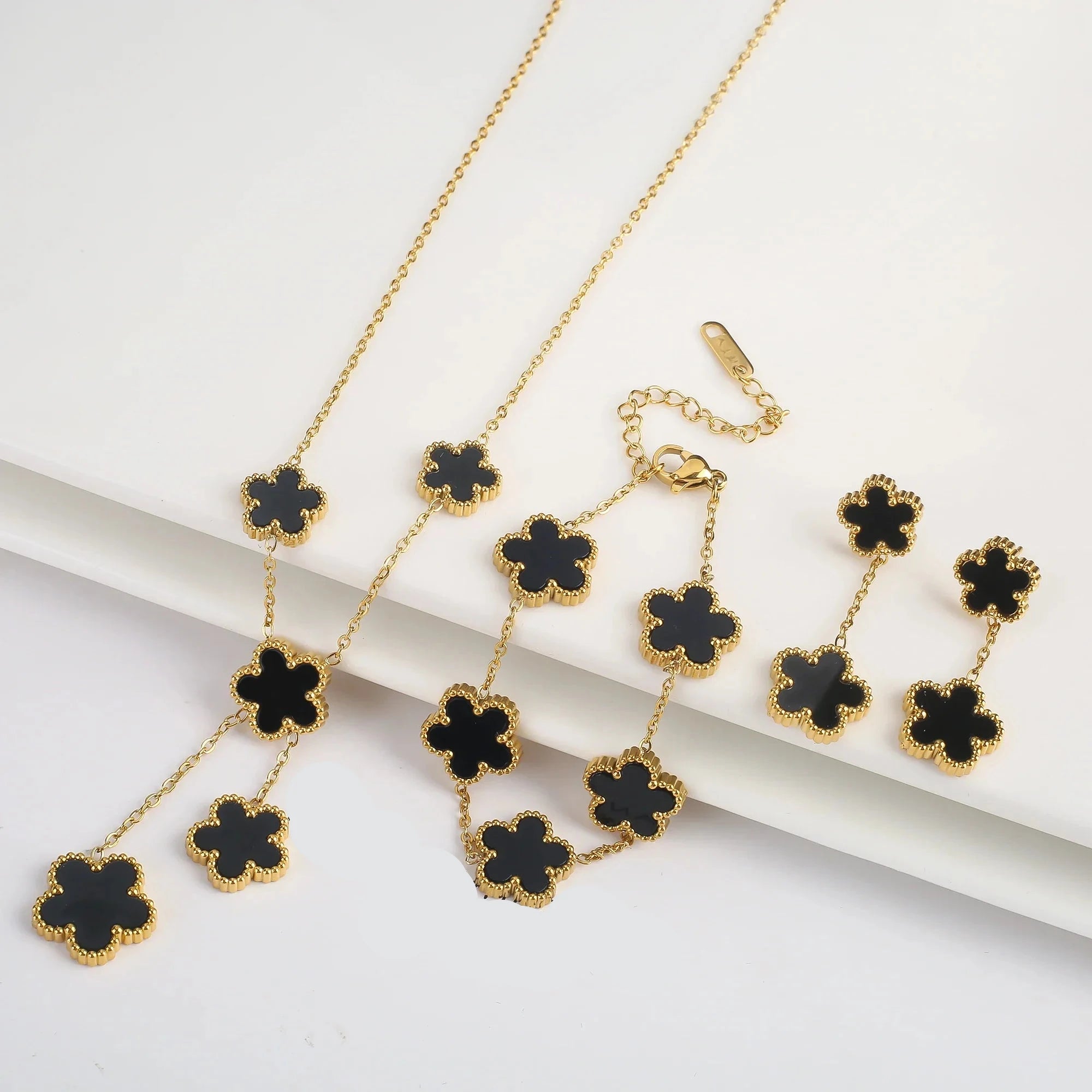 Clover Charm Jewelry Set