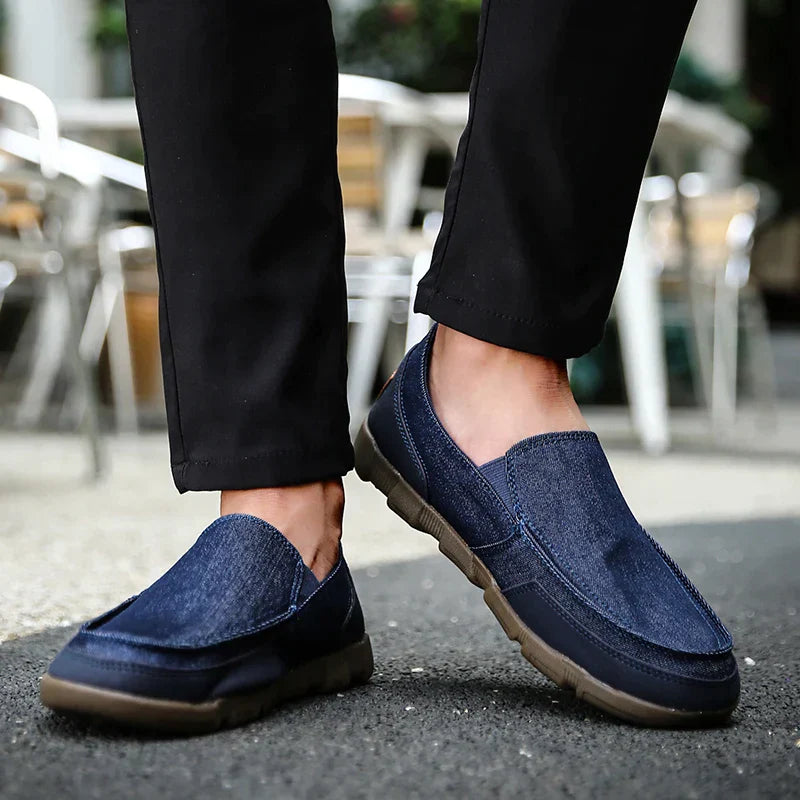 StreetEase SLIP-ON LOAFER